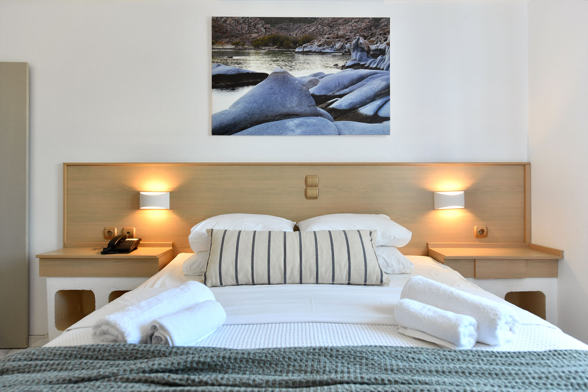 Family Room with Sea View (6)