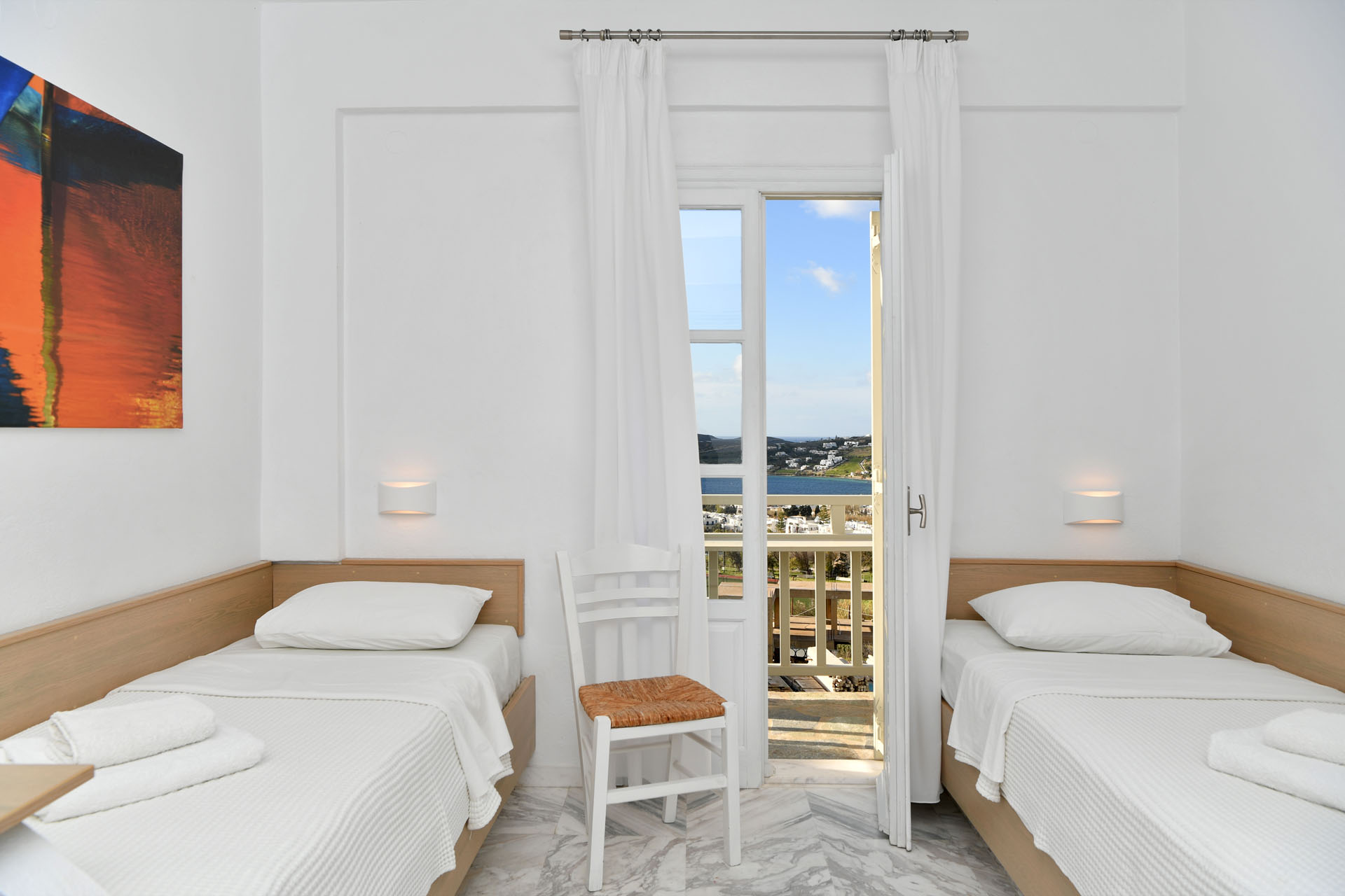 Family Room with Sea View (9)