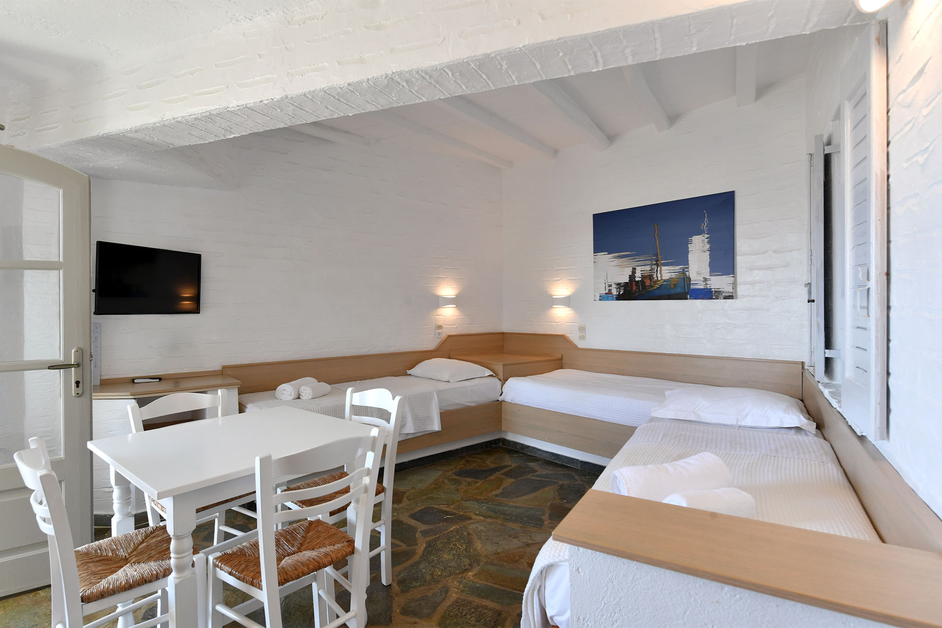 Family Room 5 (4)