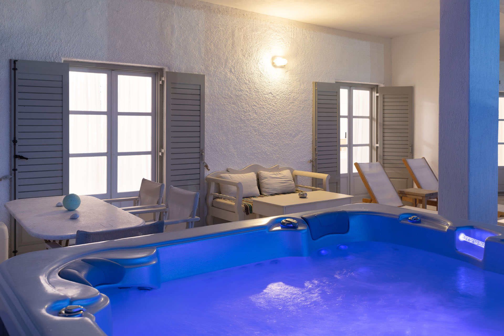 Family Suite with Private Hot Tub (3)